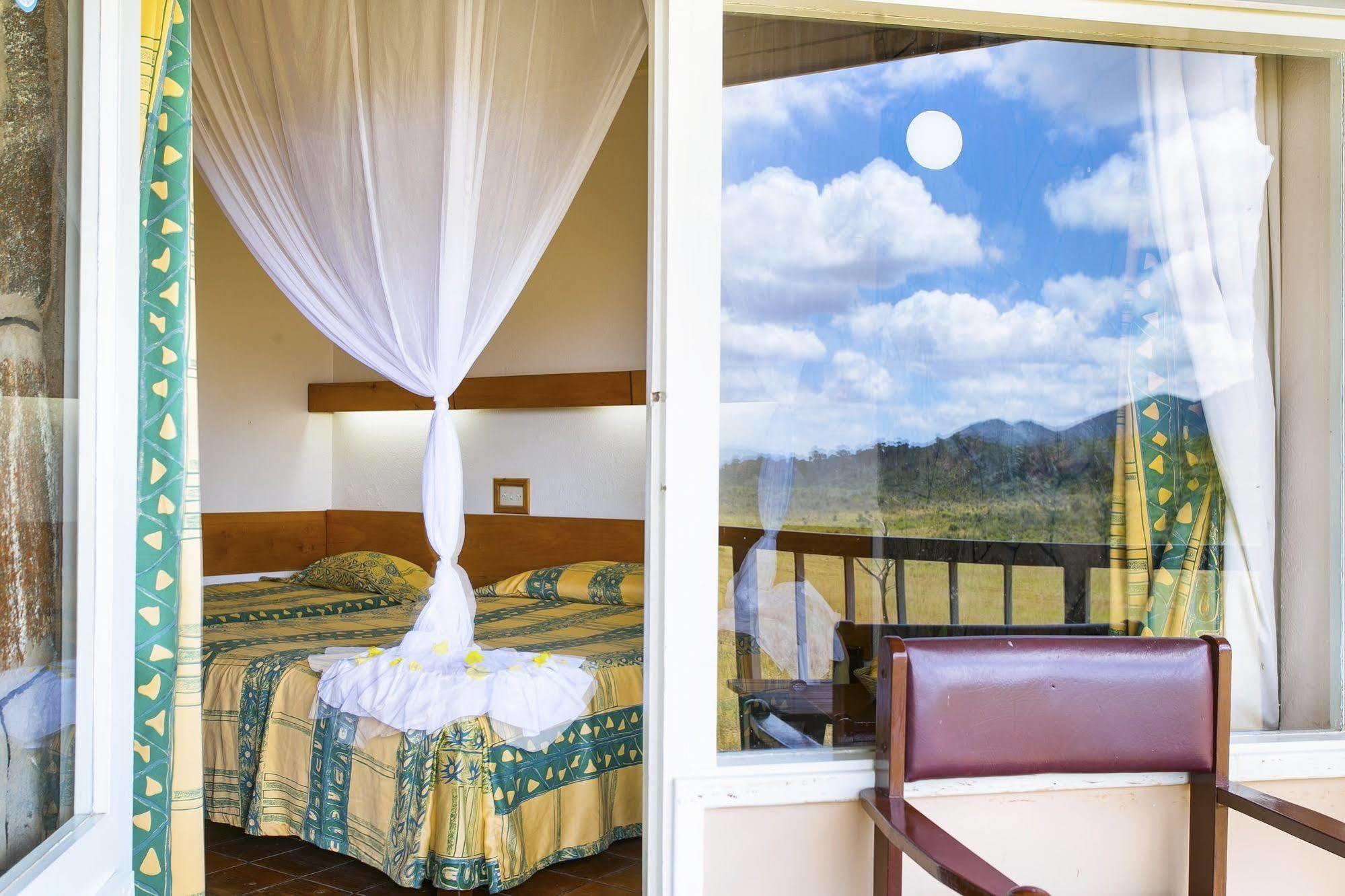 Ngulia Safari Lodge Tsavo Luaran gambar